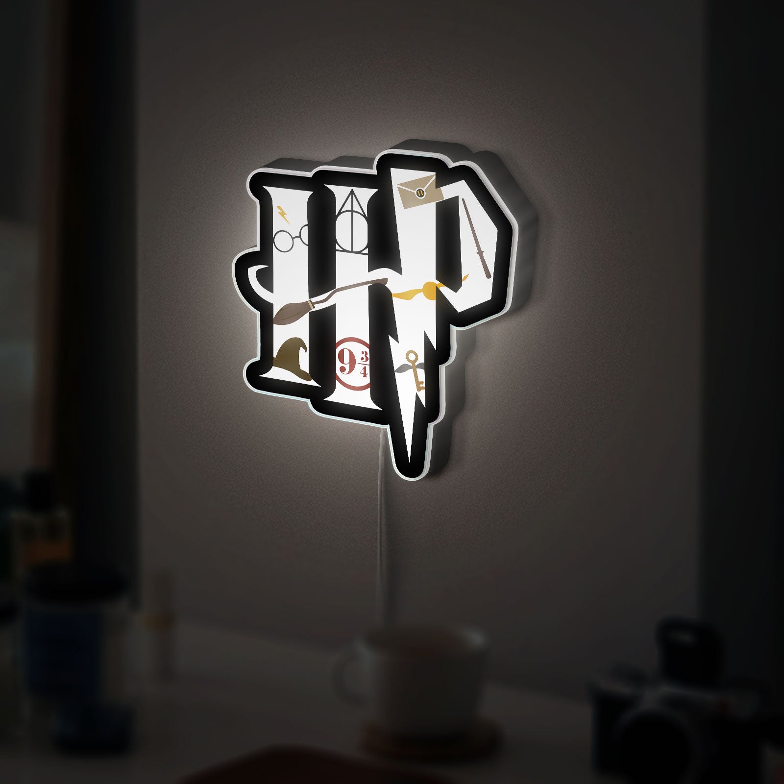 Harry Potter 3D Light Box - Hogwarts Castle LED Night Light, Magical Decor for Potterheads, Wizarding World Gift for Fans 