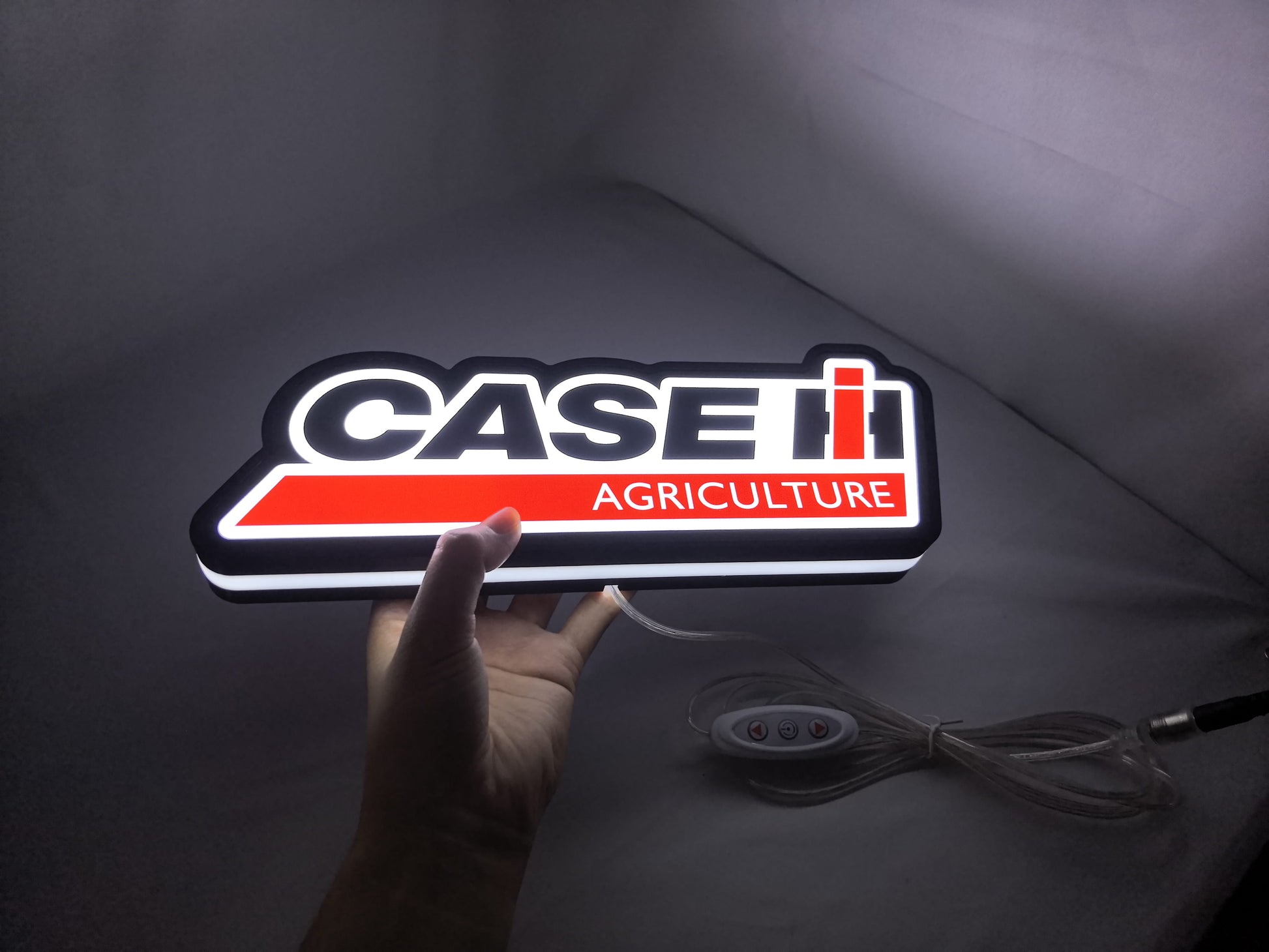Case Ih Agriculture LED Sign (30cm) - Illuminated handheld size reference, unique wall art for desk and room decor