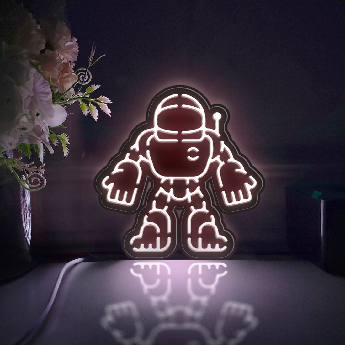 Astronaut Led Light Box, Wall Art Decor, Personalized Light Sign, Desktop Decorations, Bedroom Decor, Gift For Space Enthusiasts, Educator