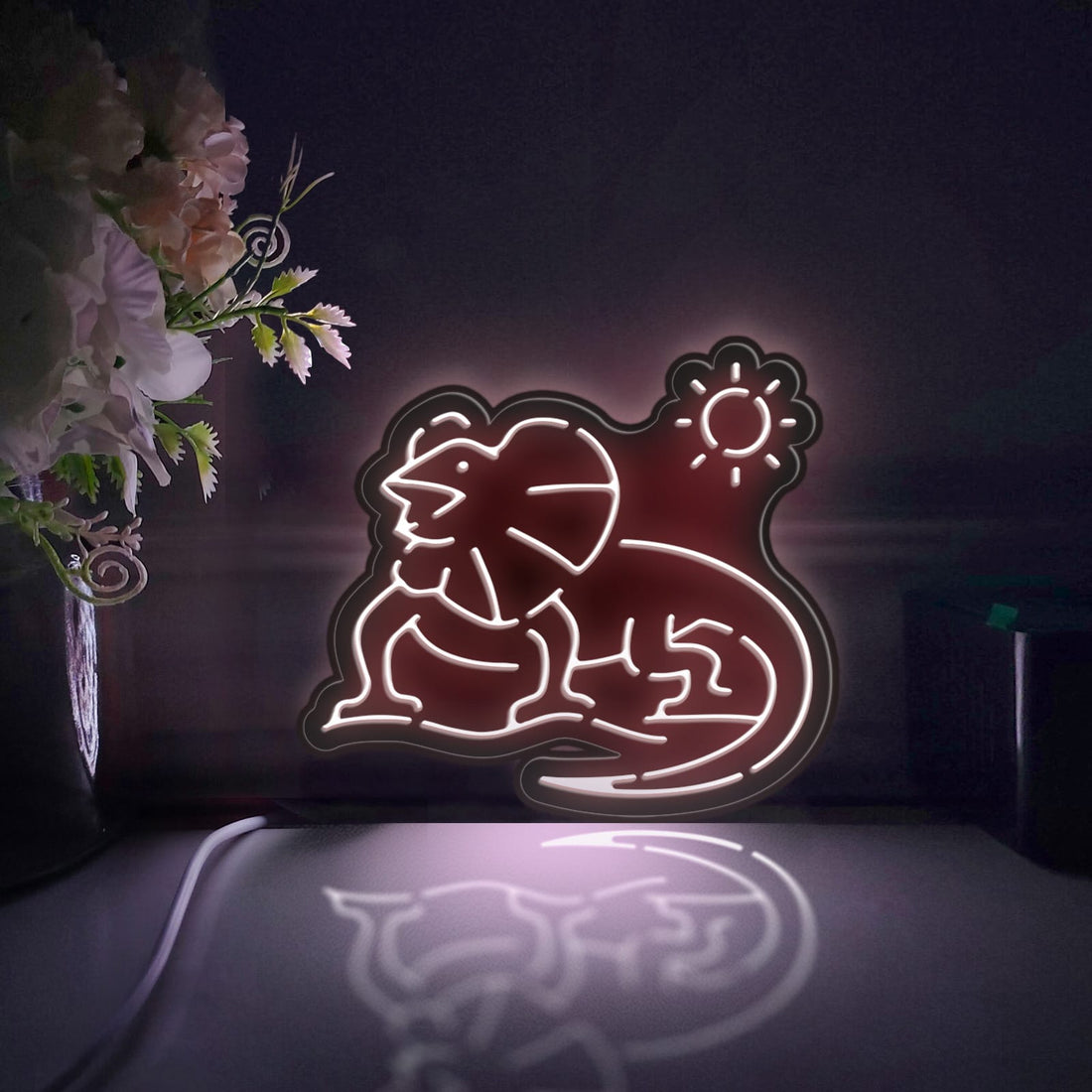 Frilly Lizard Led Light Box, Lizard Wall Art Decor, Personalized Light Sign, Desktop Decorations, Bedroom Decor, Gift For Reptile Lovers