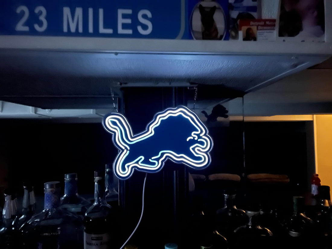 Detroit Lions LED Light Sign - Football Team Decor, Man Cave Wall Art, Gift for Him, Father's Day