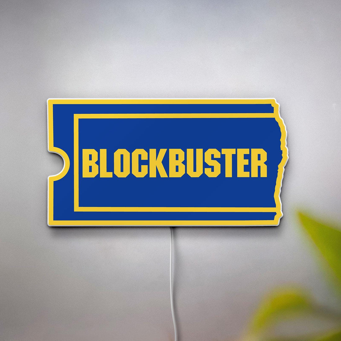 Retro Blockbuster LED Neon Sign, Vintage Home Theatre Wall Art, Home Cinema Movie Room Decor, Unique Gift for Movie Enthusiasts, Movie Night